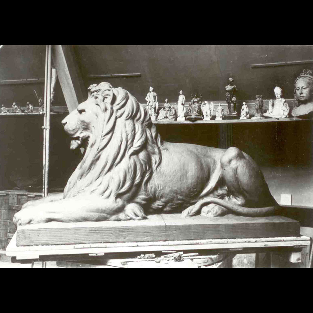 Wiener Museum Doulton Lion