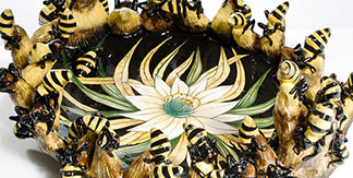 Wiener Museum Bees Tray Victor
