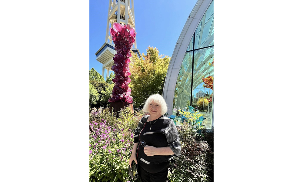 Louise at Chihuly Garden and Glass