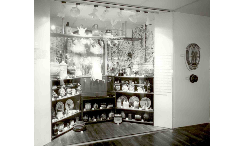 Pub at Doulton Story Exhibition V&A 1979