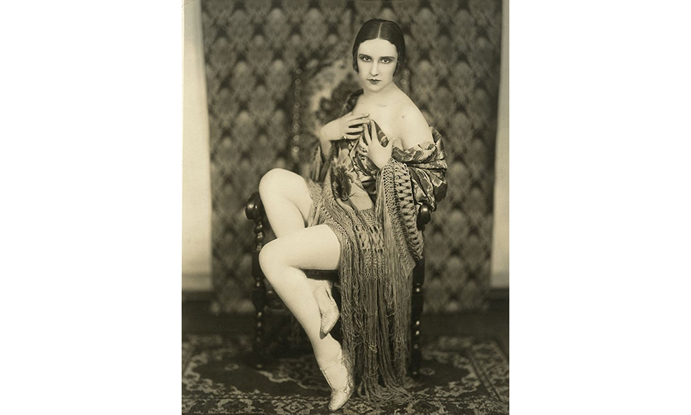 Spanish Shawl Glamour Shot